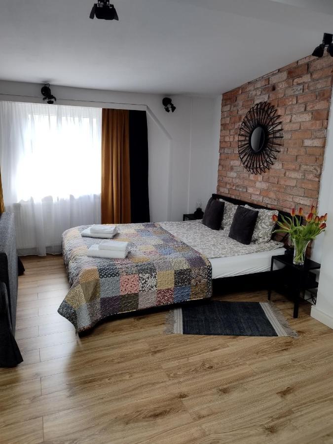 Apartament Ko-Piernika W Toruniu, W Sercu Torunskiej Starowki Exterior photo